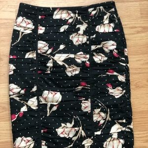 White House black market mini skirt size 0